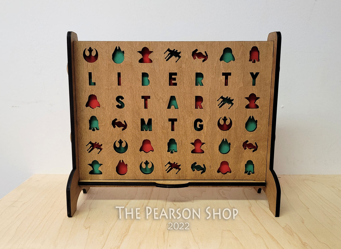 Connect 4 Custom Cutouts Game