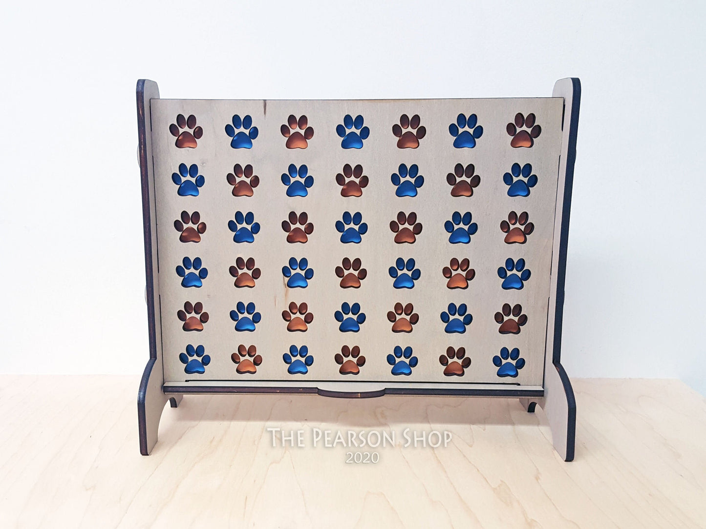 Connect 4 Paw Prints Game